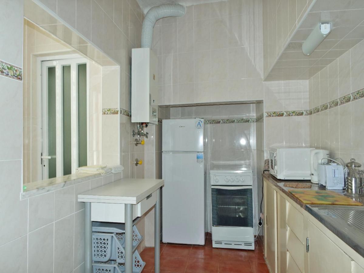 C01 - Blue Door City Apartment ラゴス エクステリア 写真